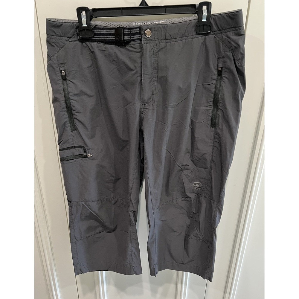 Mountain Hardwear Men's Gray Bermuda Capri Size 34 Climbing Hiking Outdoor Belt